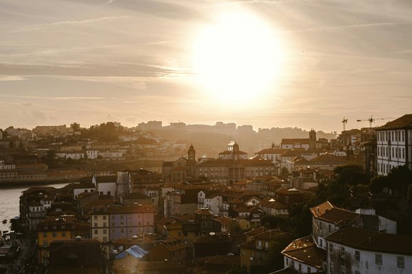 Comment choisir une croisière qui propose des séminaires sur l'histoire de la navigation en Méditerranée?